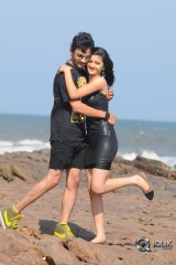Ninne Korukunta Movie Stills
